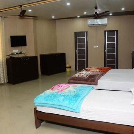 Haldwāni Krazy Hotel מראה חיצוני תמונה