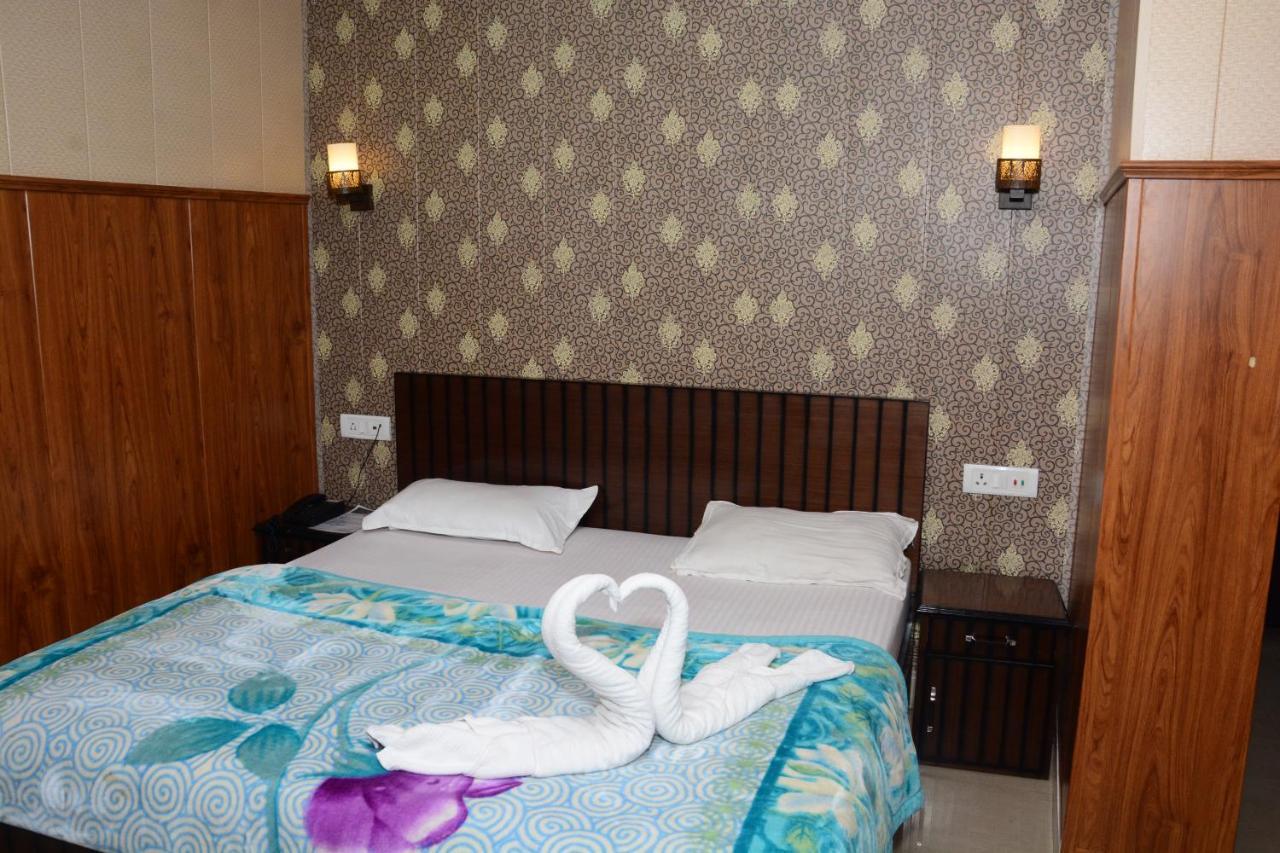 Haldwāni Krazy Hotel מראה חיצוני תמונה